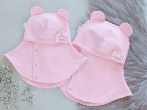 Trukkidega heleroosa tuukrimüts