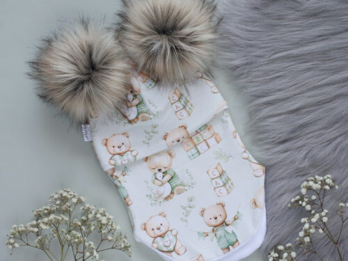 Heleroheline karukestega tuukrimüts