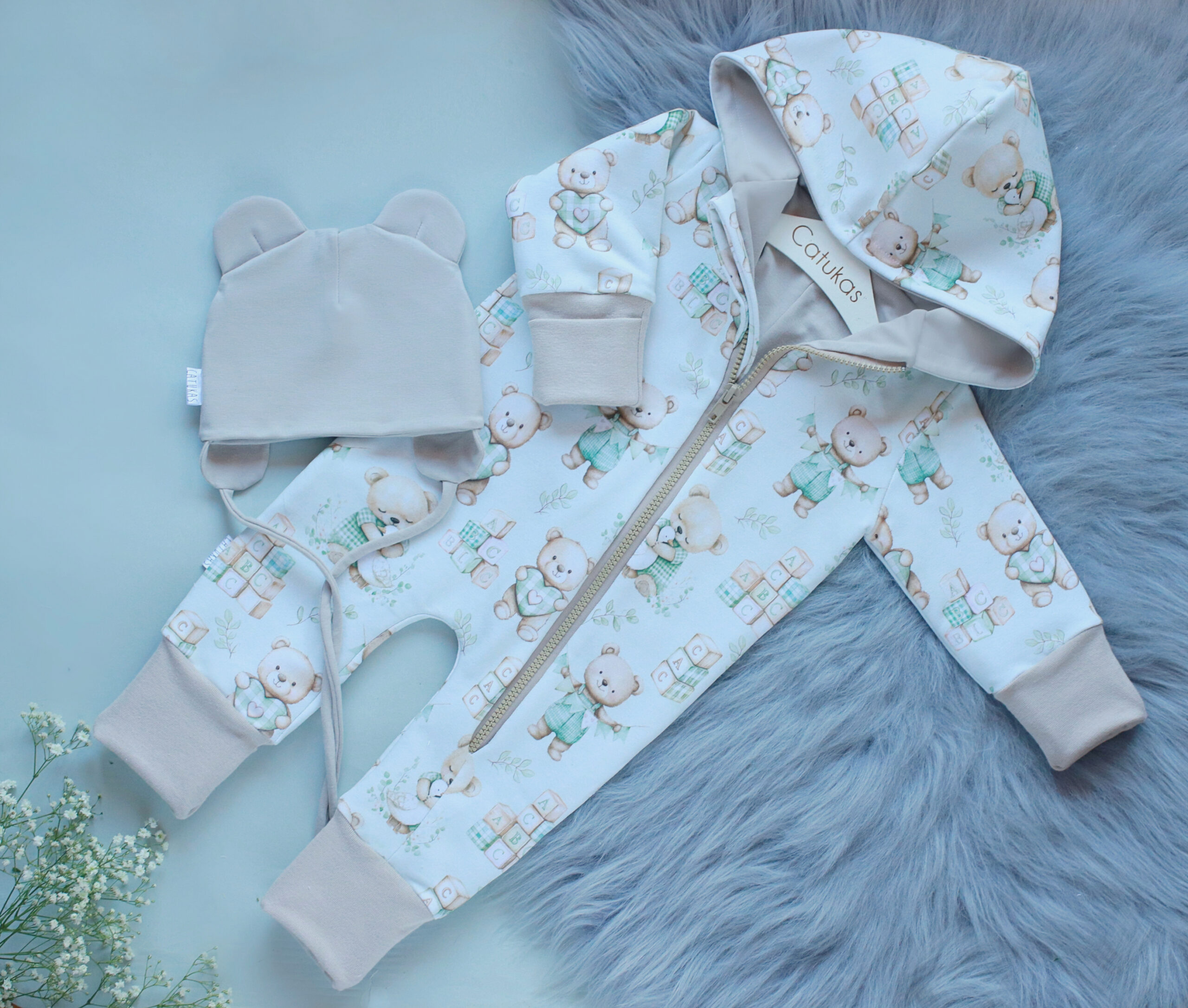 Heleroheline karukestega jumpsuit